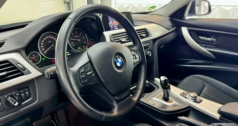 BMW Seria 3 cena 43900 przebieg: 270000, rok produkcji 2014 z Koniecpol małe 232